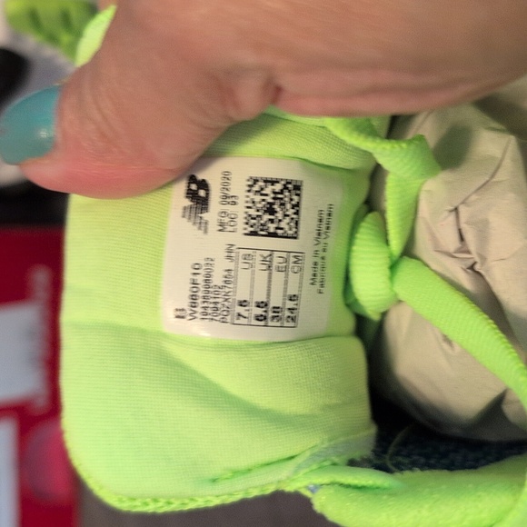 Brand New, Never Worn New Balance Running Shoes - Picture 5 of 5